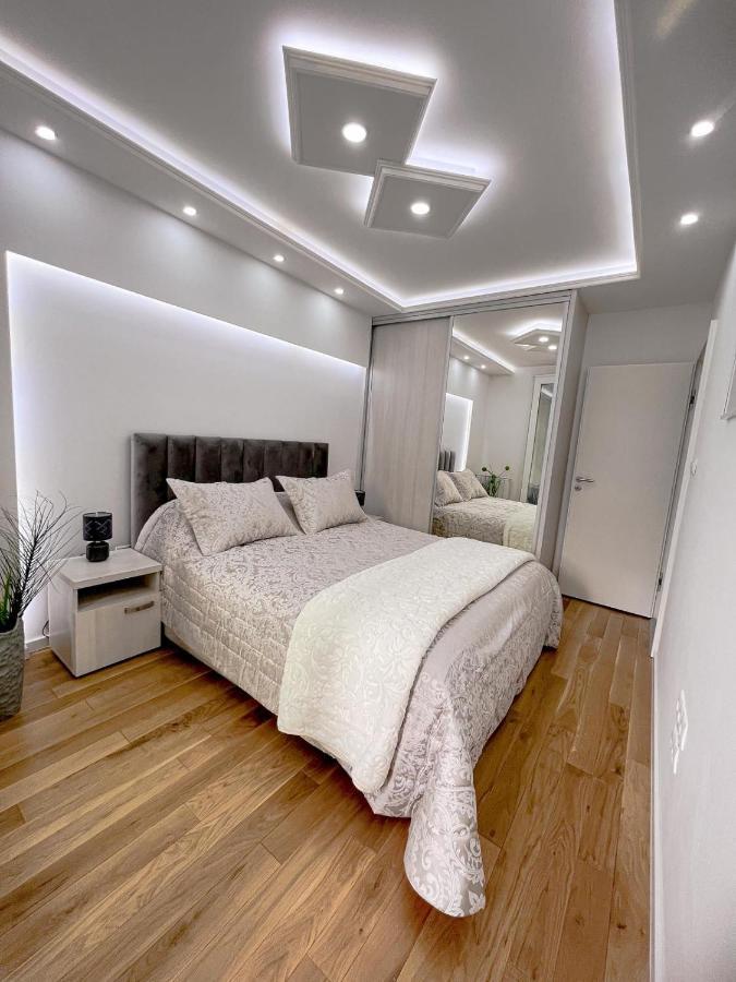 Fontana Apartmani Free Parking Тузла Екстер'єр фото